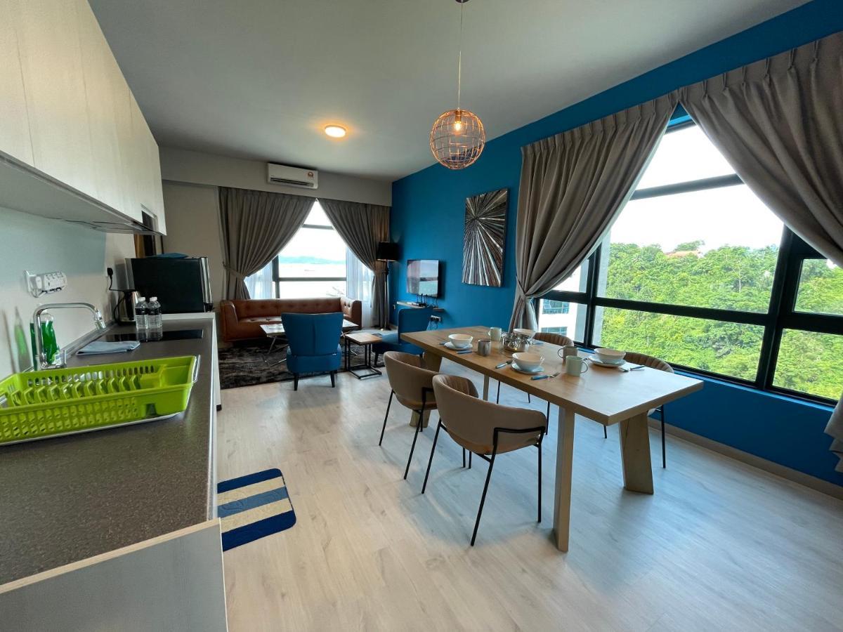 Seaview Luxury Condo Homestay 2Bed 2Bath Jesselton Quay By R2 Residence Кота-Кінабалу Екстер'єр фото